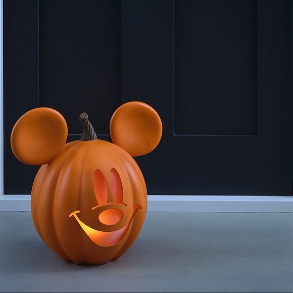 Pottery Barn Kids Magically Enchanting Disney Mickey Mouse Pumpkin Luminary - Picture 12 of 17